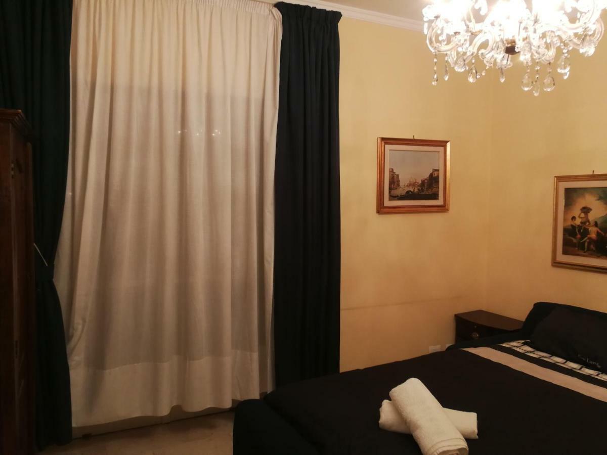 Attico Luxury Etnea Hotel Catánia Buitenkant foto