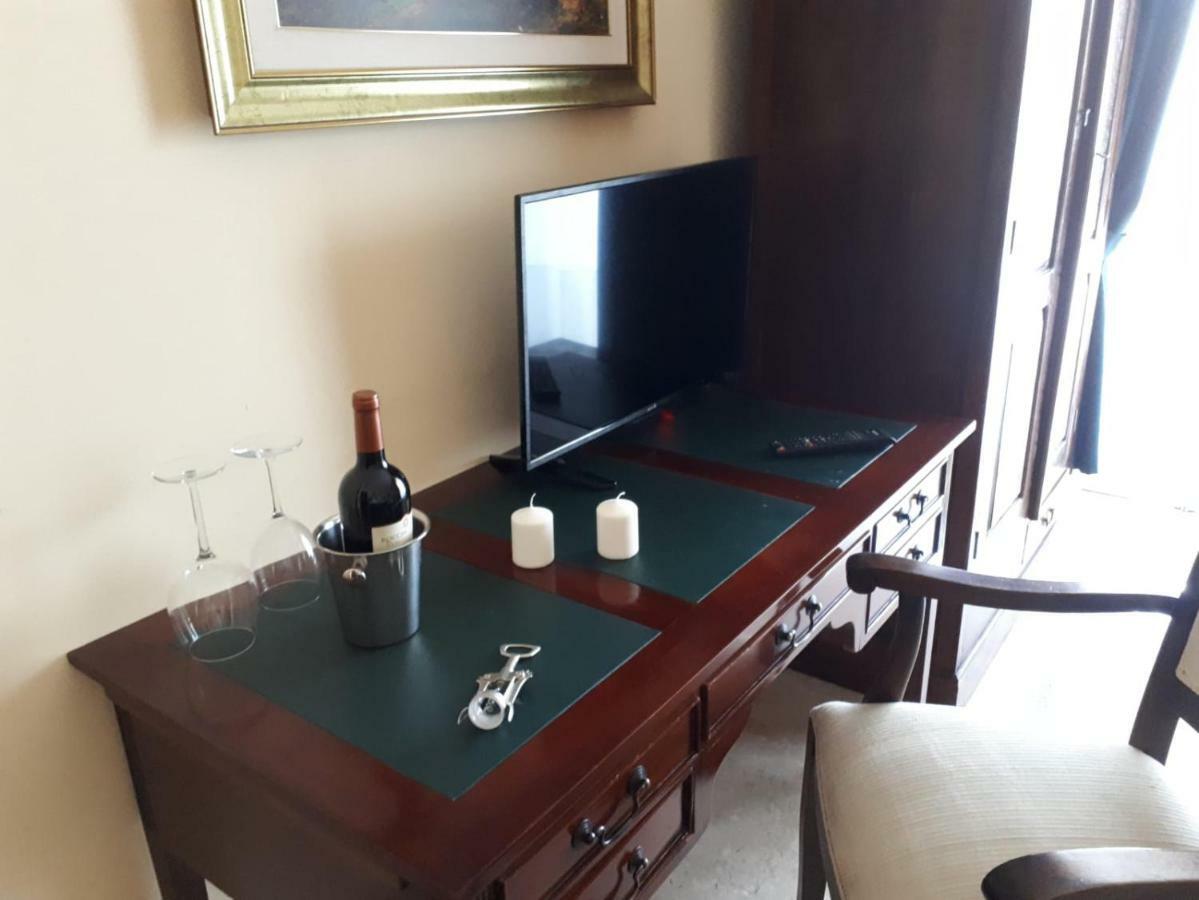 Attico Luxury Etnea Hotel Catánia Buitenkant foto